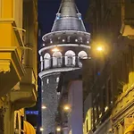 Historic Spacious Galata * Стамбул