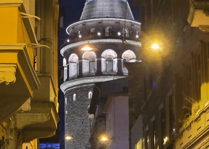 Historic Spacious Galata * Istanbul