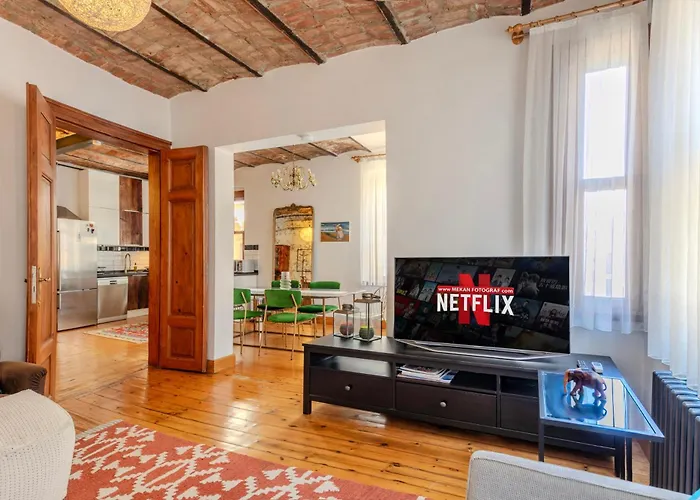 Historic Spacious Galata * Istanbul