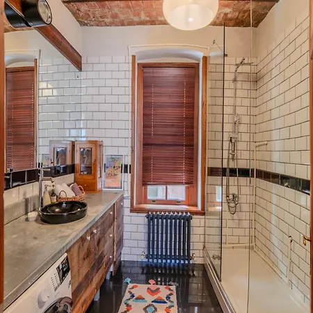 Historic Spacious Galata Apartament *