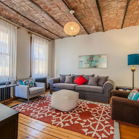 Apartament Historic Spacious Galata Stambuł