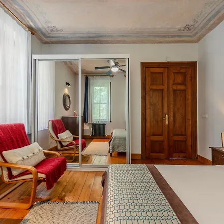 Historic Spacious Galata * 이스탄불
