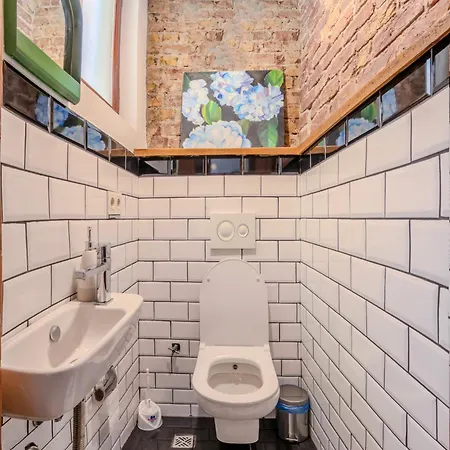 아파트 Historic Spacious Galata *
